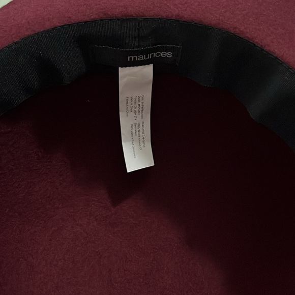 Maurice’s burgundy hat O/S - Picture 2 of 3